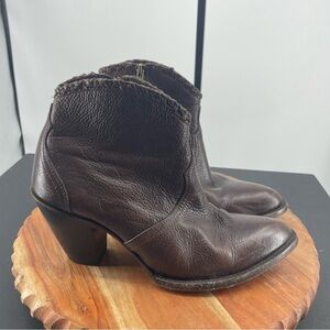 Allens brown Leather western ankle heeled boots Sz 9.5